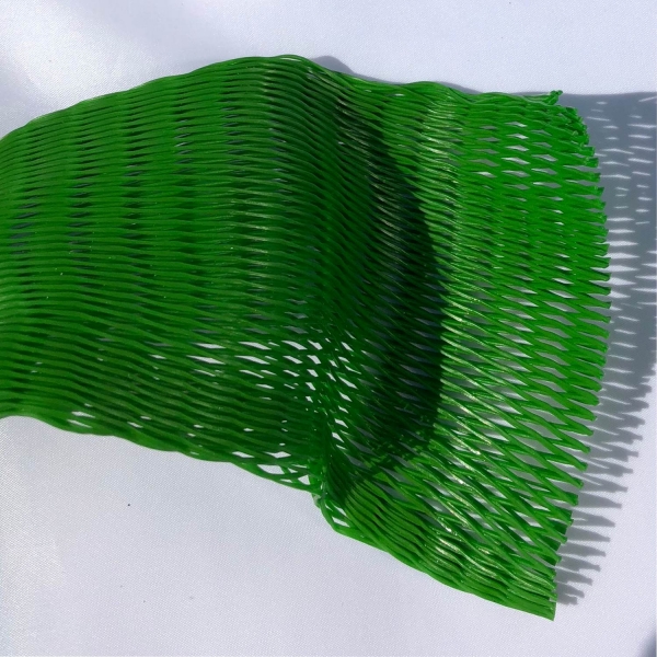 Protective Mesh Sleeve - Stretchwidth 100 x 200mm - 50meter - Green